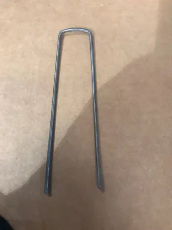6'' x 1'' x 6'' Sod Staple