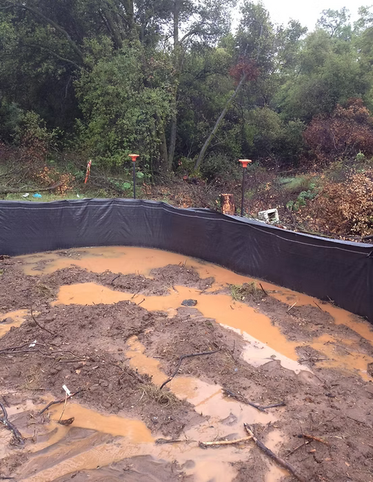 Earth Savers Silt Fence With Wood Stakes